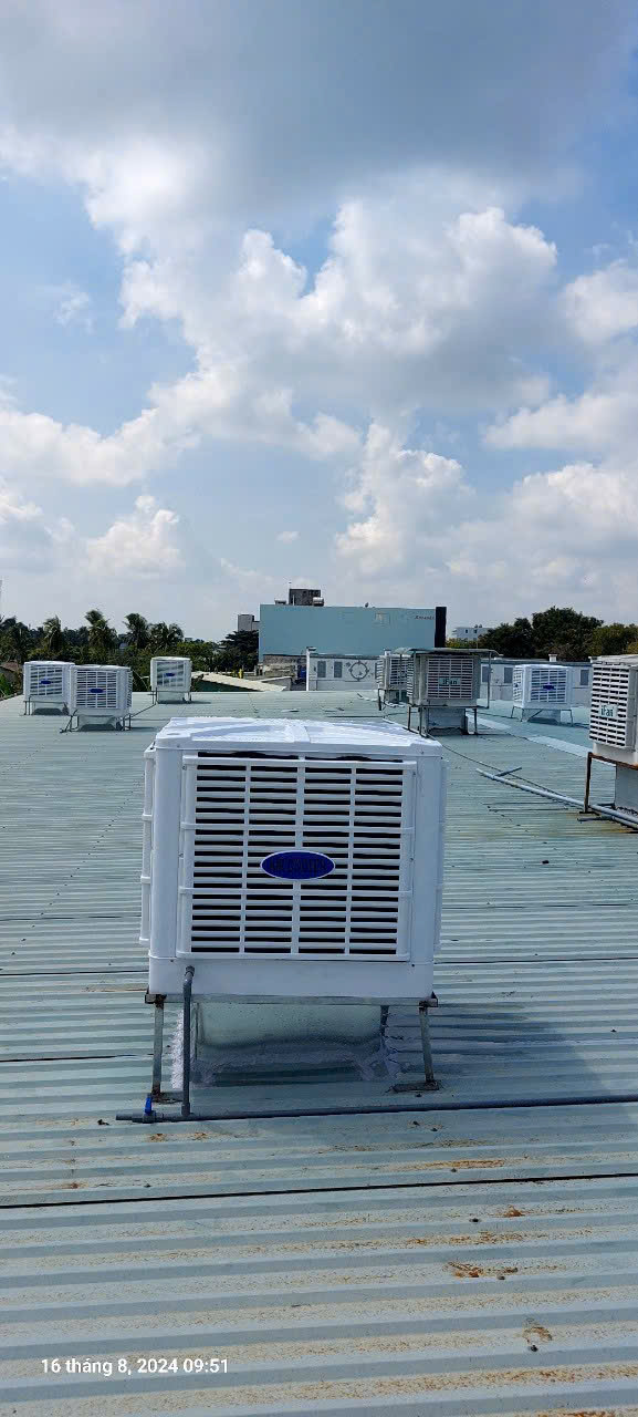 Lắp đặt hệ thống làm mát, máy hút công nghiệp 4