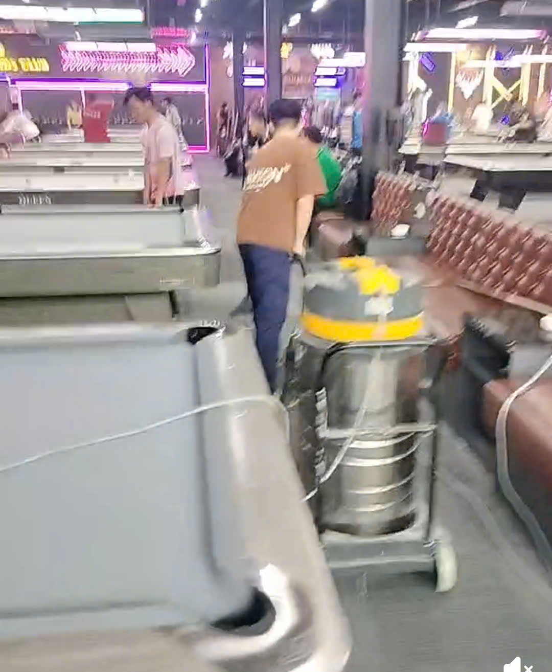 Vệ sinh công nghiệp nhà ở 4